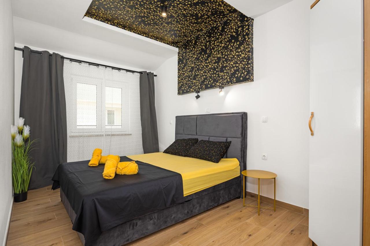 Luxury Apartments Lotus&Lovor 普拉 外观 照片