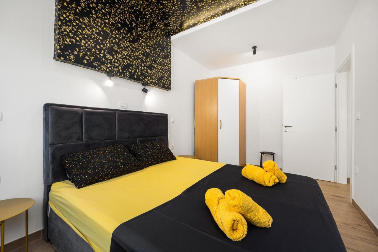 Luxury Apartments Lotus&Lovor 普拉 外观 照片